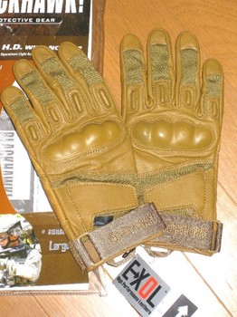 glove-3.jpg